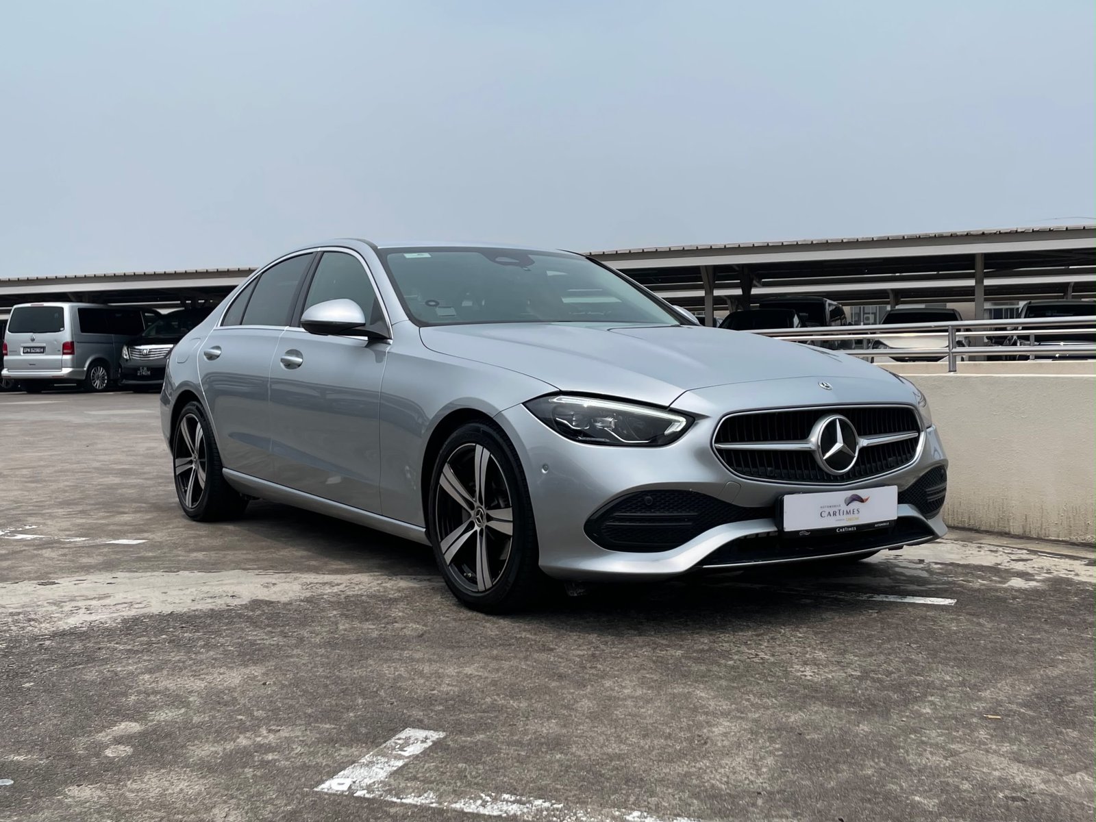 Used Mercedes-Benz C180 Avantgarde Line for sale in Singapore
